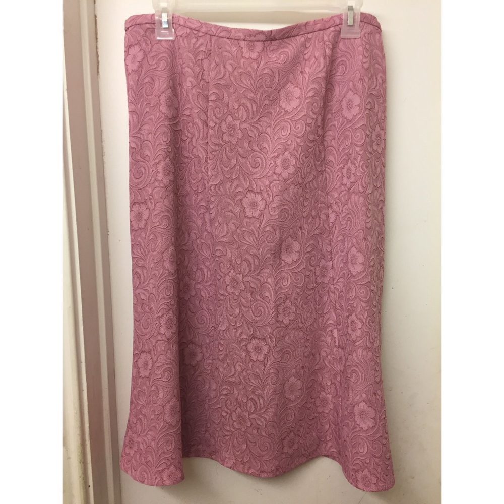 Pink skirt